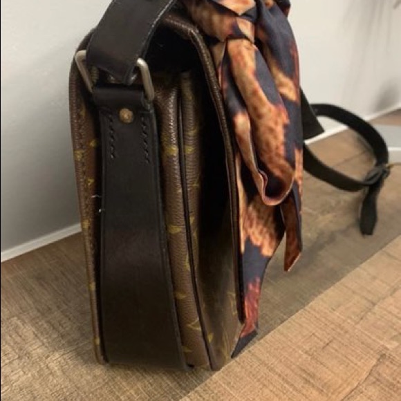 SOLD - Picture 3 of 12